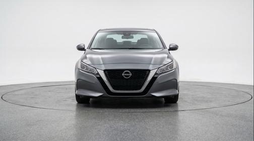 Gun Metallic 2025 Nissan Altima SV FWD