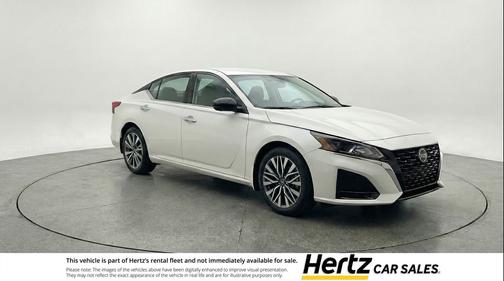 2025 Nissan Altima SV FWD