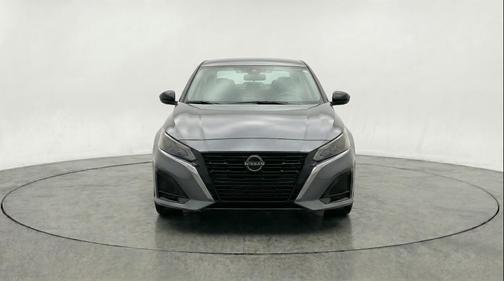 Gun Metallic 2025 Nissan Altima SV FWD