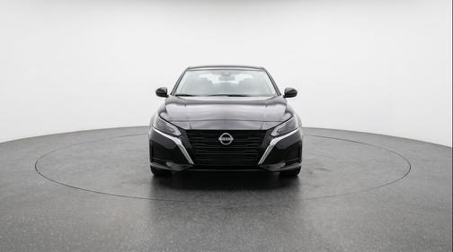 Super Black 2025 Nissan Altima SV FWD