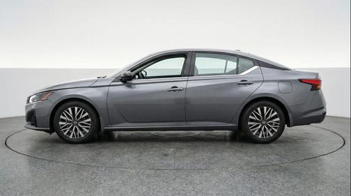Gun Metallic 2025 Nissan Altima SV FWD