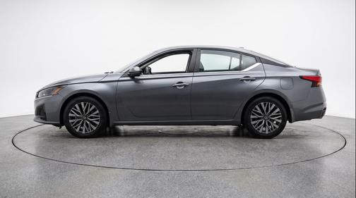 Gun Metallic 2025 Nissan Altima SV