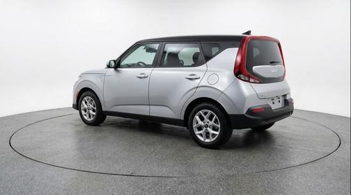 Steel Gray 2025 Kia Soul LX