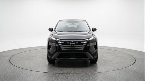 Super Black 2025 Nissan Rogue SV