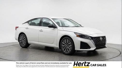 Glacier White 2025 Nissan Altima SV FWD