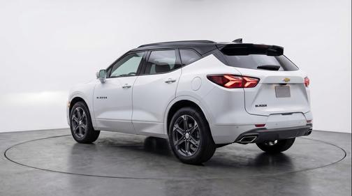 Summit White 2025 Chevrolet Blazer 2LT