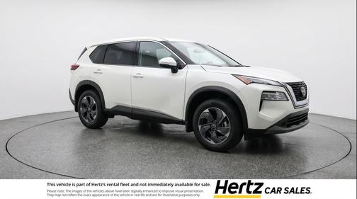 Everest White Pearl Tricoat 2025 Nissan Rogue SV