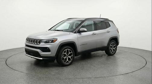 Silver Zynith Metallic Clearcoat 2025 Jeep Compass Limited
