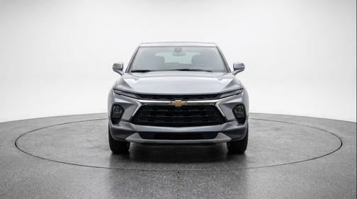 Sterling Gray Metallic 2025 Chevrolet Blazer 2LT