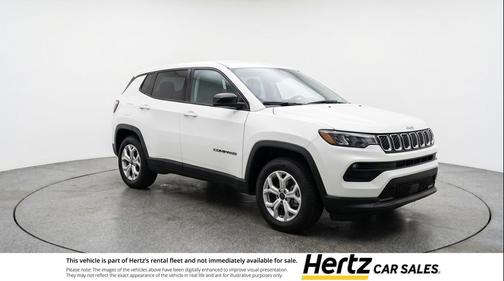Bright White Clearcoat 2025 Jeep Compass Latitude