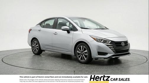 Brilliant Silver Metallic 2025 Nissan Versa 1.6 SV
