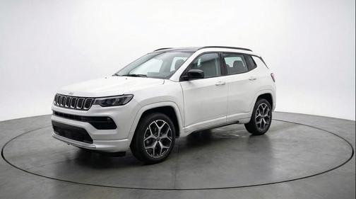 Bright White Clearcoat 2025 Jeep Compass Limited
