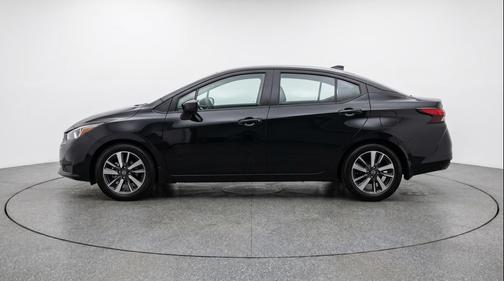 Super Black 2025 Nissan Versa 1.6 SV