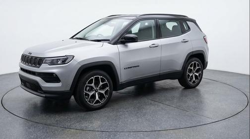 Silver Zynith Metallic Clearcoat 2025 Jeep Compass Limited