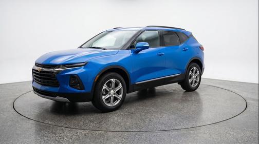 Riptide Blue Metallic 2025 Chevrolet Blazer 2LT
