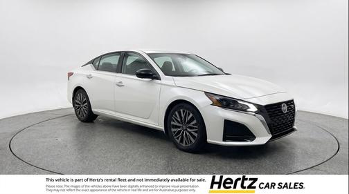 Glacier White 2025 Nissan Altima SV FWD