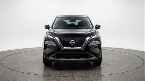Super Black 2025 Nissan Rogue SV