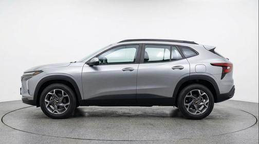 Sterling Gray Metallic 2025 Chevrolet Trax LT