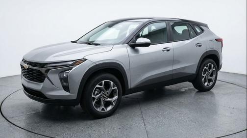 Sterling Gray Metallic 2025 Chevrolet Trax LT