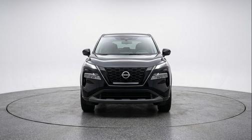 Super Black 2025 Nissan Rogue SV