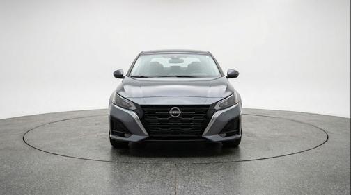 Gun Metallic 2025 Nissan Altima SV FWD