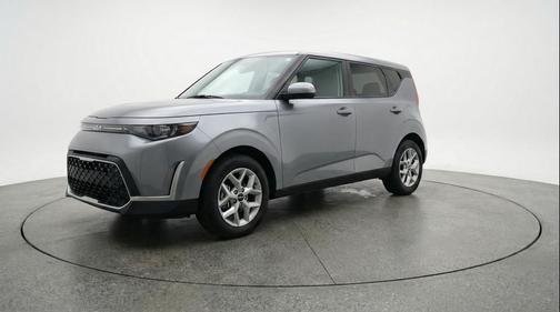 Gravity Gray 2025 Kia Soul LX