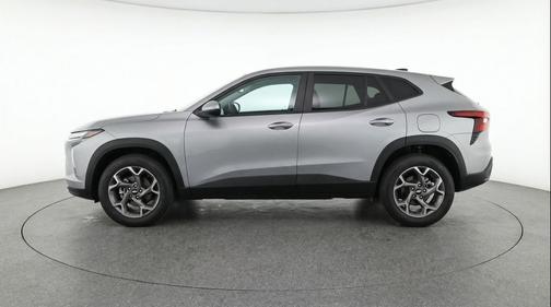 Sterling Gray Metallic 2025 Chevrolet Trax LT