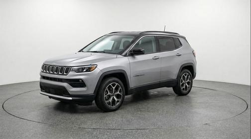Silver Zynith Metallic Clearcoat 2025 Jeep Compass Limited