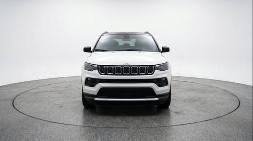 Bright White Clearcoat 2025 Jeep Compass Limited