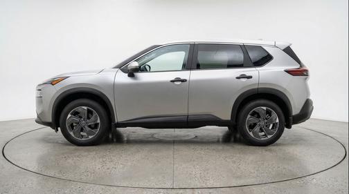 Gun Metallic 2025 Nissan Rogue SV