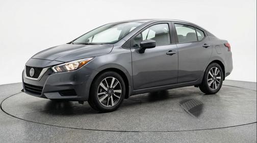 Gun Metallic 2025 Nissan Versa 1.6 SV