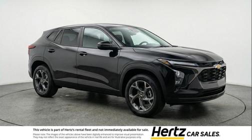 Mosaic Black Metallic 2025 Chevrolet Trax LT