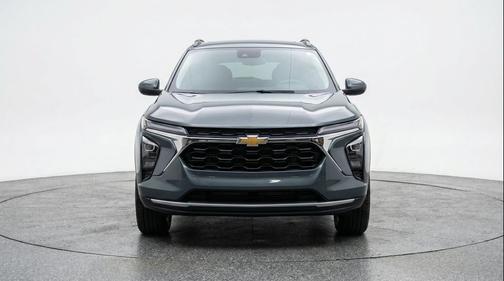 Cypress Gray 2025 Chevrolet Trax LT