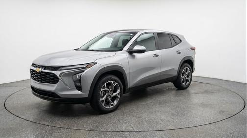 Sterling Gray Metallic 2025 Chevrolet Trax LT
