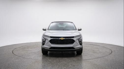 Sterling Gray Metallic 2025 Chevrolet Trax LT