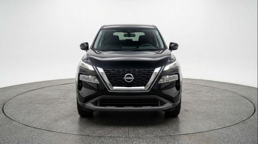 Super Black 2025 Nissan Rogue SV