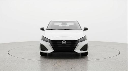 Glacier White 2025 Nissan Altima SV FWD