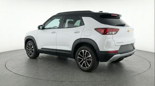 Summit White 2025 Chevrolet Trailblazer LT