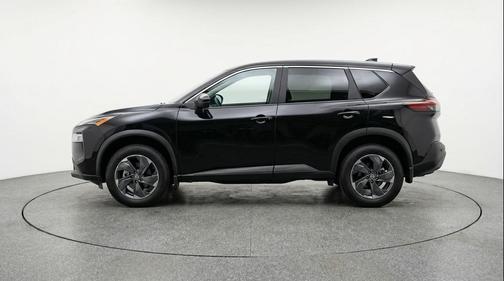Super Black 2025 Nissan Rogue SV