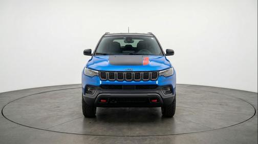 Hydro Blue Pearlcoat 2025 Jeep Compass Trailhawk