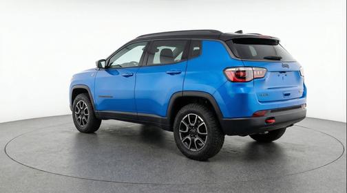 Hydro Blue Pearlcoat 2025 Jeep Compass Trailhawk
