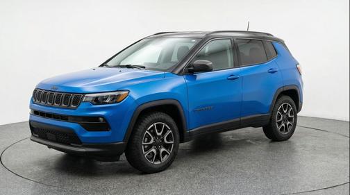 Hydro Blue Pearlcoat 2025 Jeep Compass Trailhawk