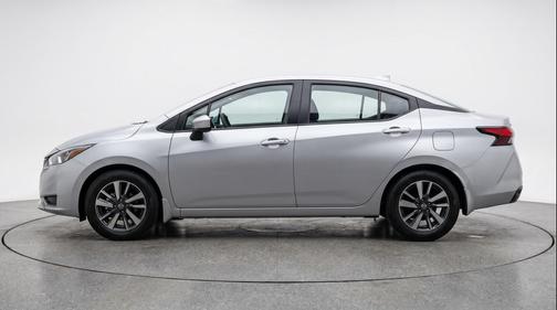 Brilliant Silver Metallic 2025 Nissan Versa 1.6 SV