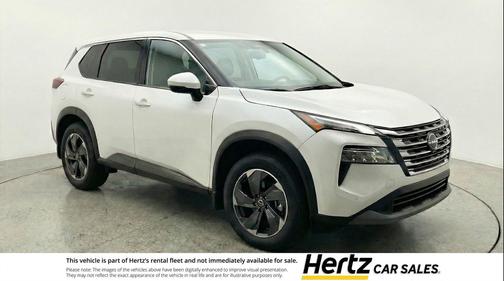 Everest White Pearl Tricoat 2025 Nissan Rogue SV