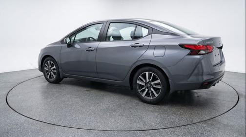 Gun Metallic 2025 Nissan Versa 1.6 SV