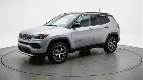 Silver Zynith Metallic Clearcoat 2025 Jeep Compass Limited
