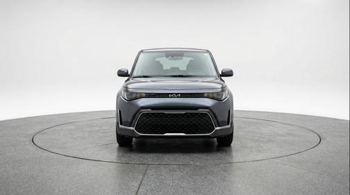Gravity Gray 2025 Kia Soul LX