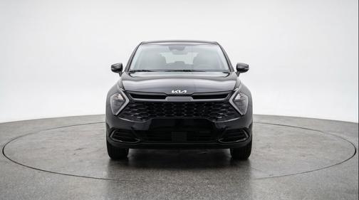 Fusion Black 2025 Kia Sportage LX