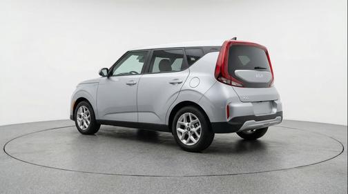 Steel Gray 2025 Kia Soul LX