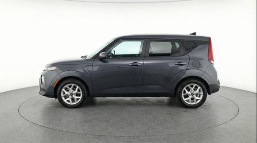 Gravity Gray 2025 Kia Soul LX
